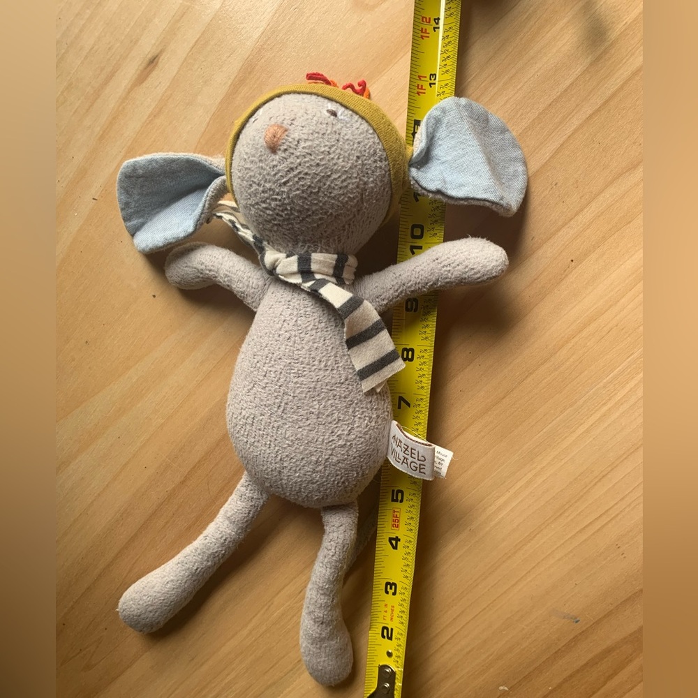 Oliver Gray Mouse with accessories - Picture 6 of 7